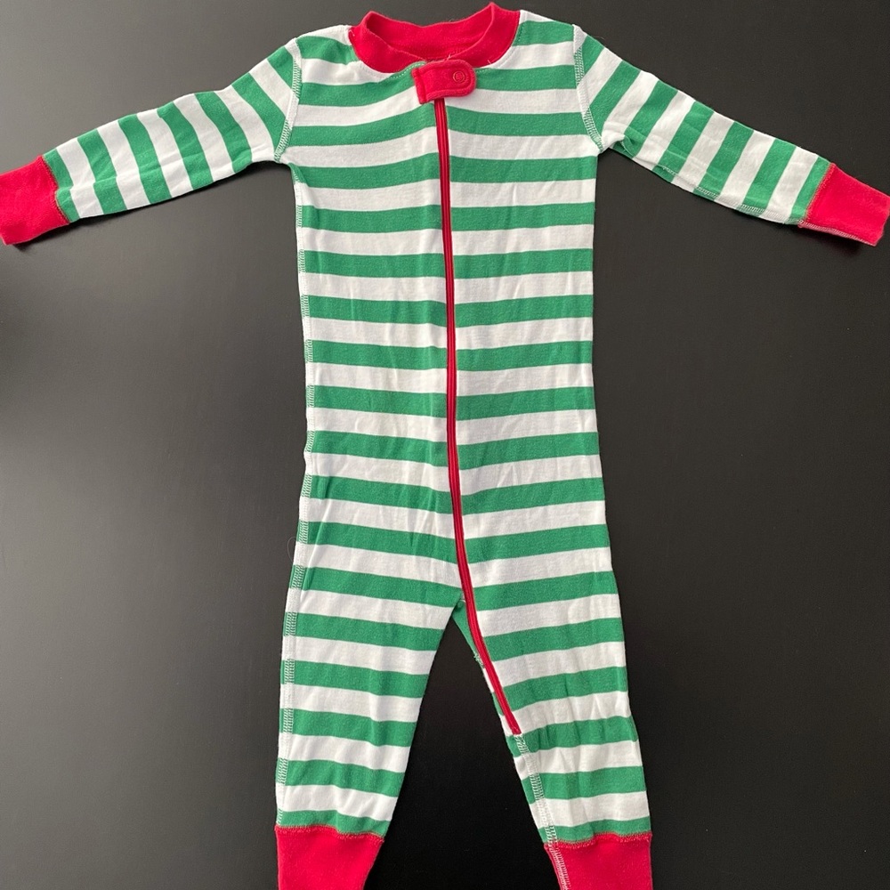 Hanna Andersson holiday stripe pajamas EUC